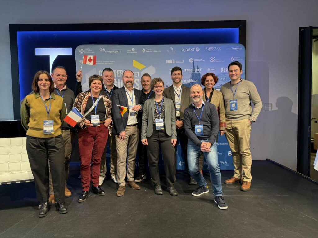 CORRIDOR OF INCUBATORS